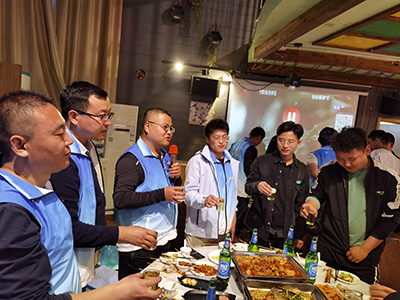 Eurasians who are struggling forward, tough!