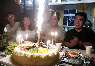 Concentrated efforts - showing the fine features of "Ouyade" people