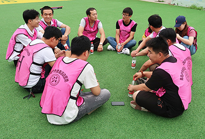 Concentrated efforts - showing the fine features of "Ouyade" people