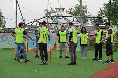 Concentrated efforts - showing the fine features of "Ouyade" people